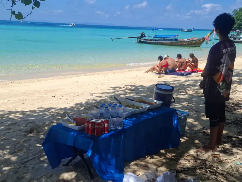 Phi Phi speedboat trip from Koh Lanta (6 of 10)