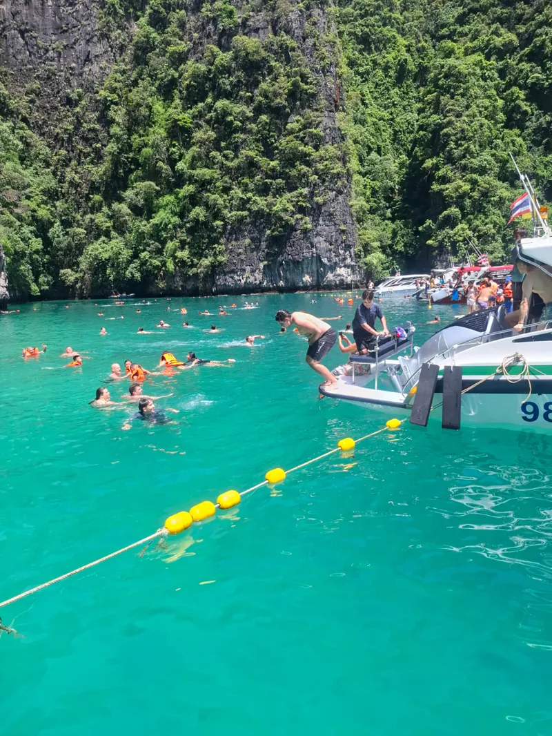 Phi Phi speedboat trip from Koh Lanta (9 of 10)