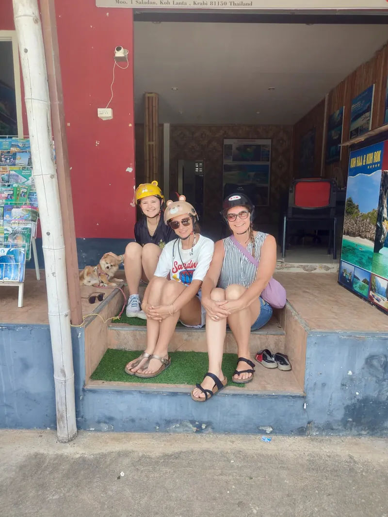 Scooter rental on Koh Lanta with Monkey Tours Lanta (10 of 10)